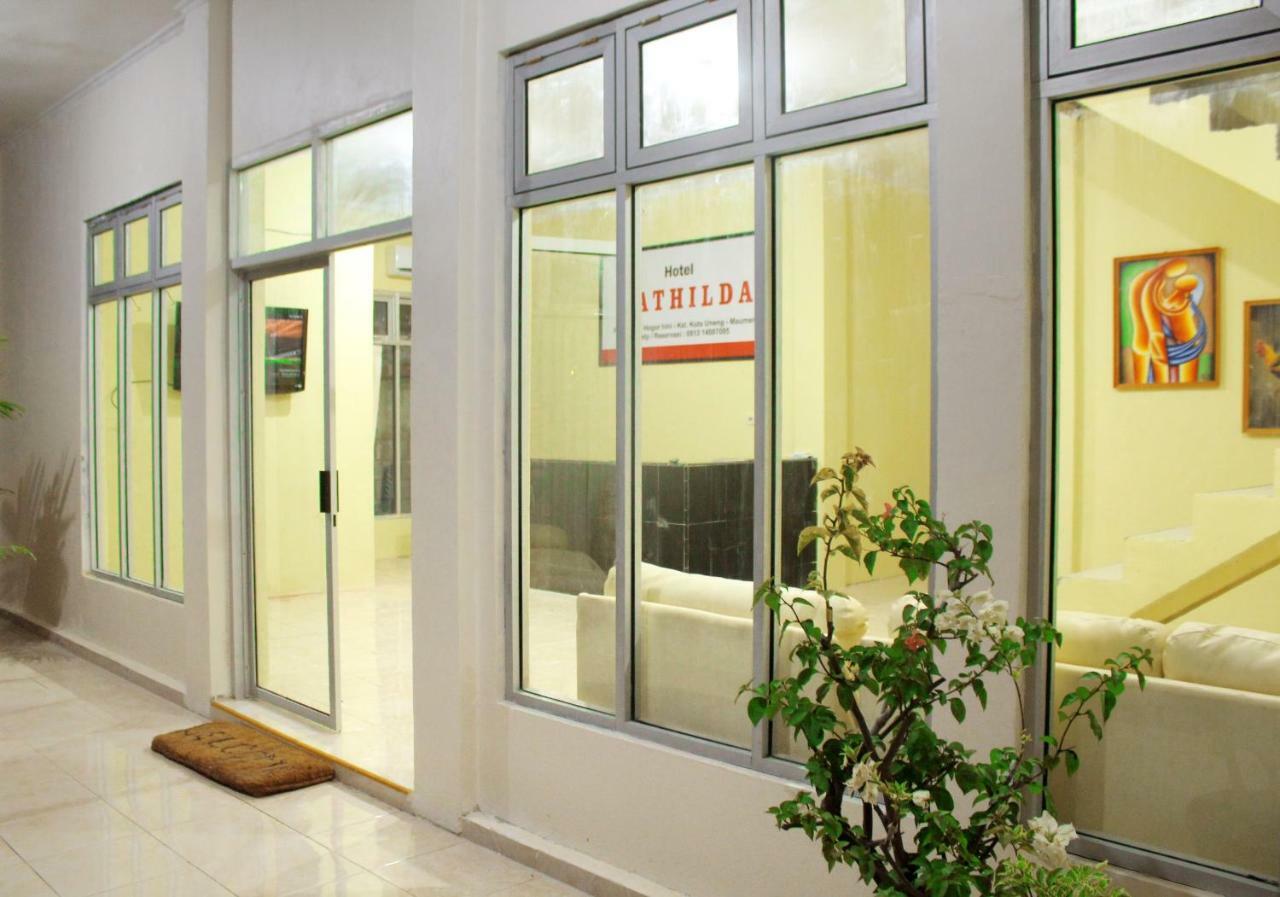 Hotel Mathilda Maumere Εξωτερικό φωτογραφία