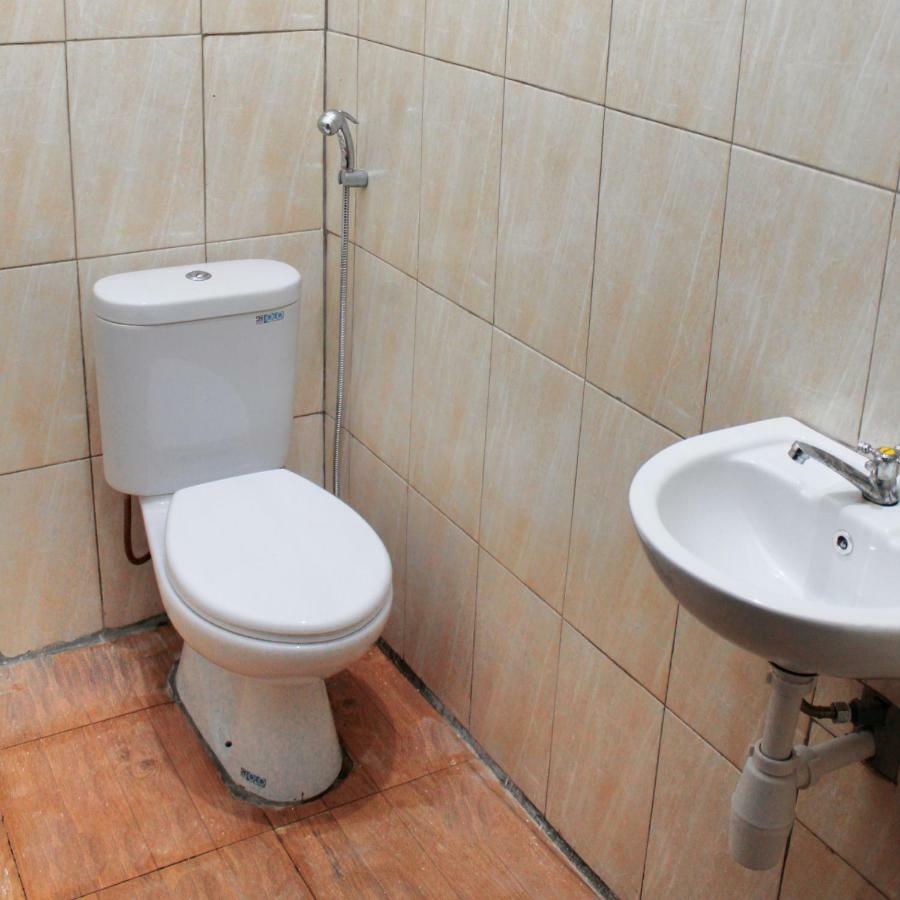 Hotel Mathilda Maumere Εξωτερικό φωτογραφία